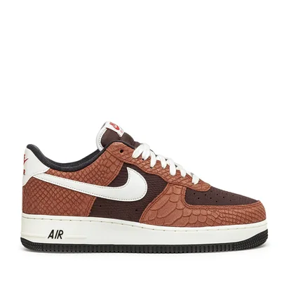 Nike Air Force 1 Premium (Rot / Beige)