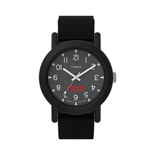 Timex Camper x Stranger Things 40mm Fabric Strap Watch (Schwarz)