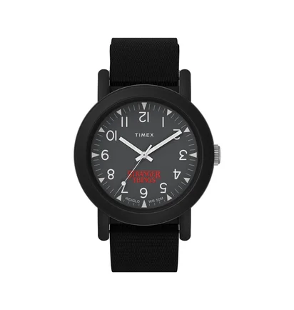 Timex Camper x Stranger Things 40mm Fabric Strap Watch (Schwarz)
