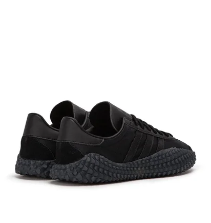 Adidas Country x Kamanda (Schwarz)