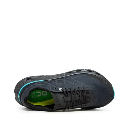On WMNS Cloudnova Z5 (Schwarz / Cyan)