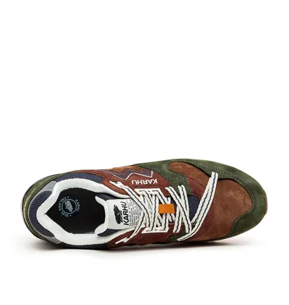 Karhu Synchron Classic (Grün / Braun)