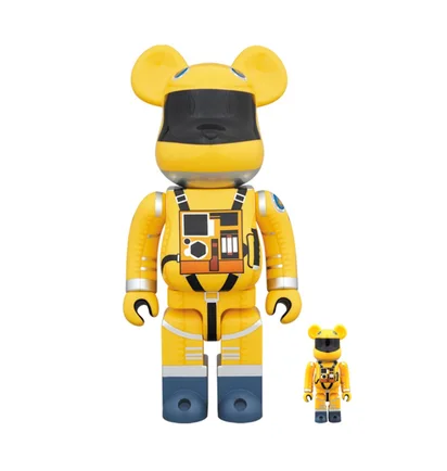 Medicom 100% + 400% Space Suit Be@rbrick Toy
