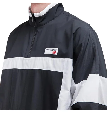 New Balance Athletics Windbreaker Pullover (Schwarz)