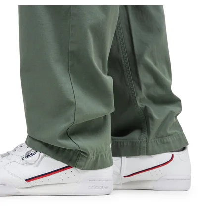 Norse Projects x Geoff McFetridge Lukas Backsatin Pant (Grüngrau)