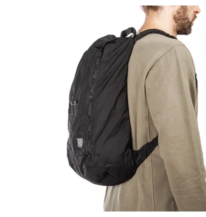 Stone Island GD Compact Nylon Backpack (Schwarz)