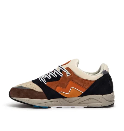 Karhu Aria “Night Sky Pack' (Braun)