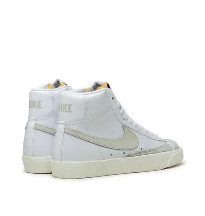 Nike WMNS Blazer Mid '77 (Weiß)