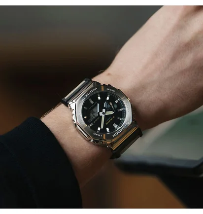Casio G-Shock GM-2100C-5AER (Oliv / Grau)