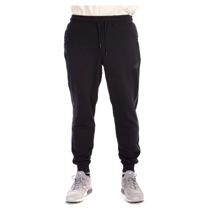 New Balance MP81500 247 Sport Knit Jogger (Schwarz)