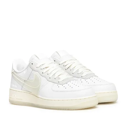 Nike Air Force 1 '07 LV8 (Weiss / Beige)