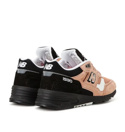 New Balance M1530 SVS 'Made in England' (Rosa / Schwarz)