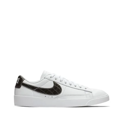 Nike WMNS Blazer Low (Weiß / Schwarz)