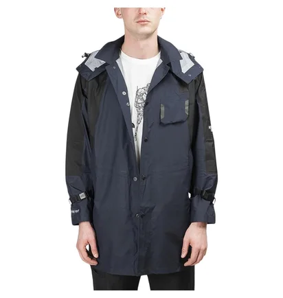 The North Face Black KK Gore-Tex Light Coat Jacket (Schwarz)