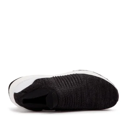 adidas Ultra Boost Laceless (Schwarz / Weiß)