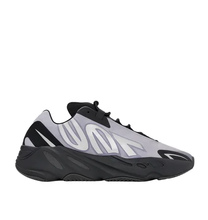adidas YZY 700 'MNVN Geode' (Silber / Schwarz)