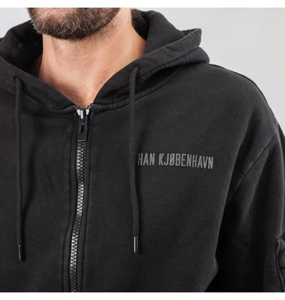 Han Kjobenhavn Zip Hoodie (Schwarz)