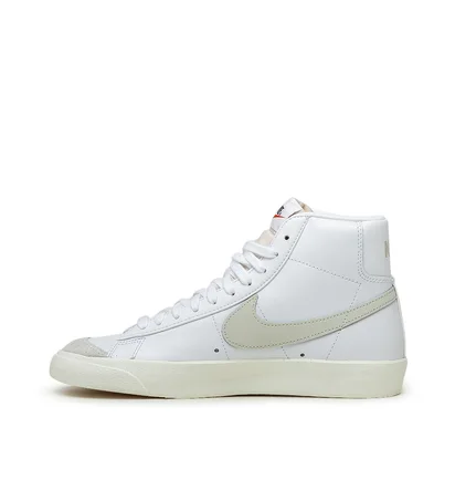 Nike WMNS Blazer Mid '77 (Weiß)
