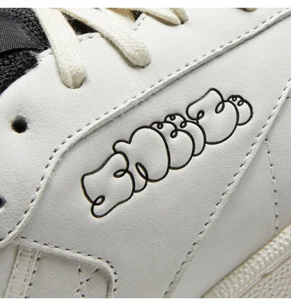Reebok x Sneeze Magazine Club C Revenge MU (Weiß)