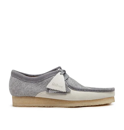Clarks Wallabee (Grau / Creme)