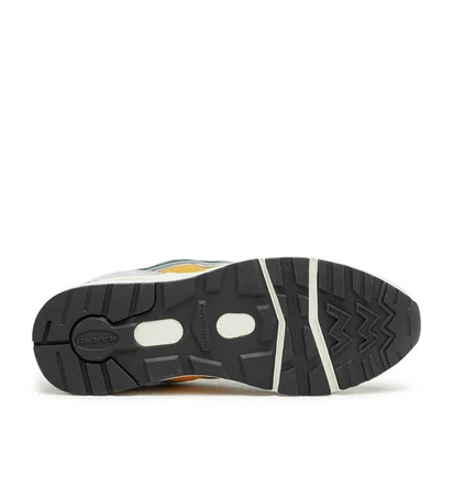 Karhu Aria 95 (Grau)