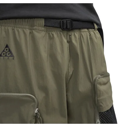 Nike ACG Cargo Shorts (Olive)