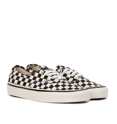 Vans Authentic 44 DX (Schwarz / Weiß)