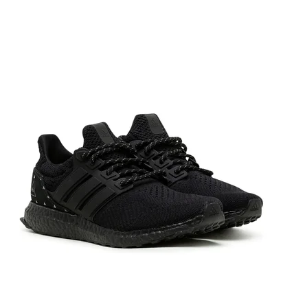 adidas x Pharrell Williams Ultraboost 20 DNA (Schwarz)