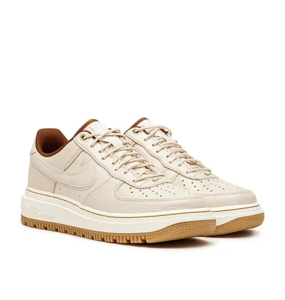 NIKE Air Force 1 Luxe (Weiss / Beige)
