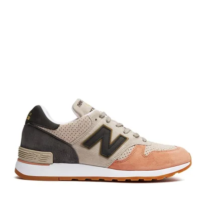 New Balance M670 YOR 'Made in England' (Nude / Pfirsich / Grau)