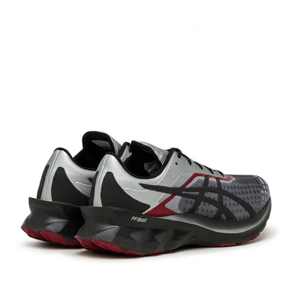 Asics Sportstyle x Slam Jam Novablast (Schwarz / Rot)
