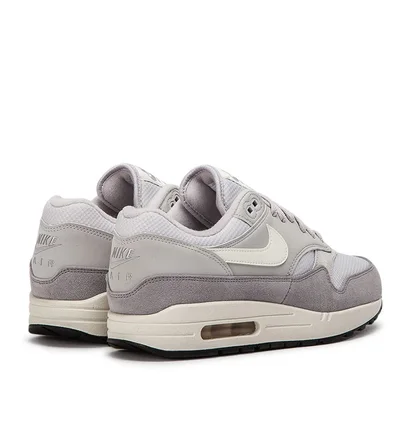 Nike Air Max 1 (Grau)