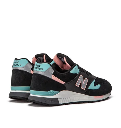 New Balance ML840 NTA (Schwarz)