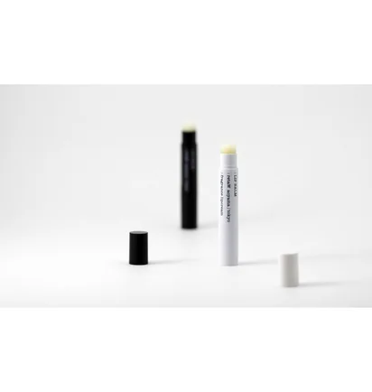 retaW Fragrance Lip Balm retaW x Fragment Design (Weiß)
