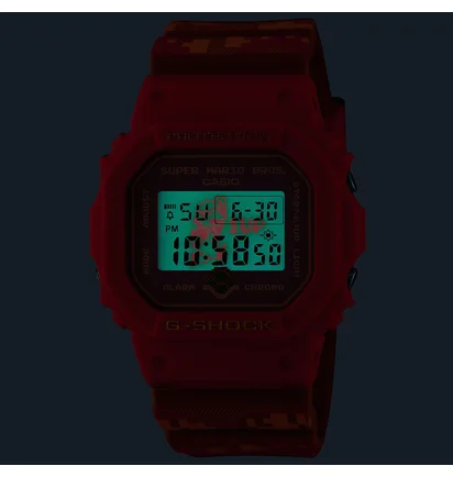 Casio x Super Mario G-Shock DW-5600SMB-4ER (Rot / Multi)