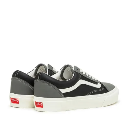 Vans Vault UA Old Skool LX (Schwarz / Grau / Weiß)