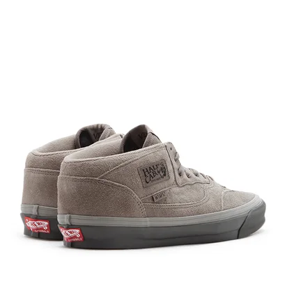 Vans Vault x WTAPS UA OG Half Cab LX (Braun)