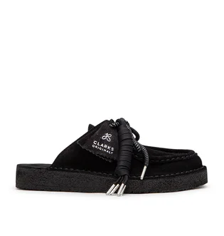 Clarks x Jorja Smith WMNS Desert Nomad Mule (Schwarz)