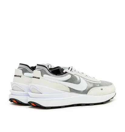Nike Waffle One (Hellgrau / Weiss)