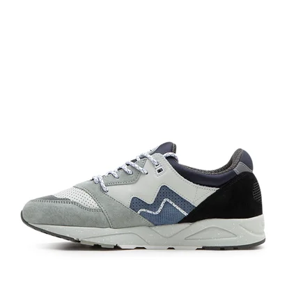 Karhu Aria 95 (Grau / Blau)