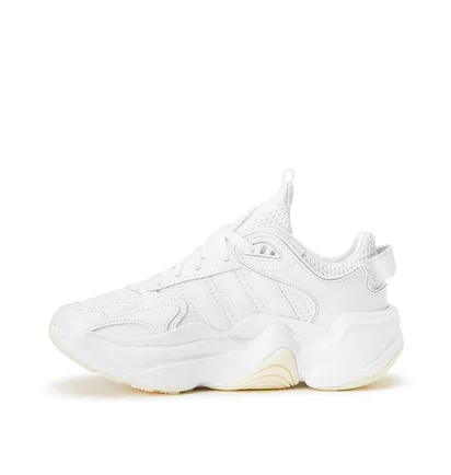adidas Magmur Runner W (Weiß)