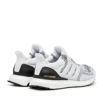 adidas Ultraboost 1.0 DNA (Weiß / Schwarz)