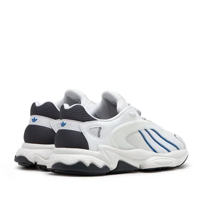 adidas Oztral (Weiß / Schwarz)