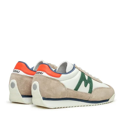 Karhu Mestari (Weiß / Beige)