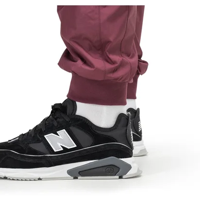 New Balance MP01506 NBY Athletics Archive Pant (Bordeaux)