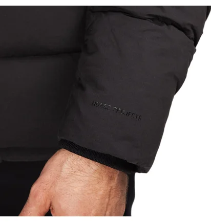Norse Projects Willum Down (Schwarz)