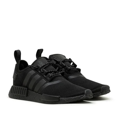 adidas x Pharrell Williams NMD_R1 (Schwarz)