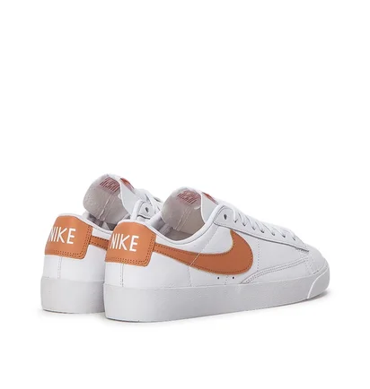 Nike WMNS Blazer Low LE (Weiss / Rose Gold)