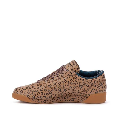Reebok x MELODY EHSANI Freestyle Lo (Braun / Schwarz)