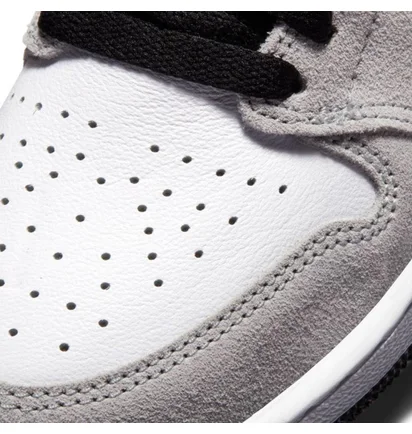 Air Jordan Retro 1 High OG GS 'Smoke Grey' (Weiß / Grau)